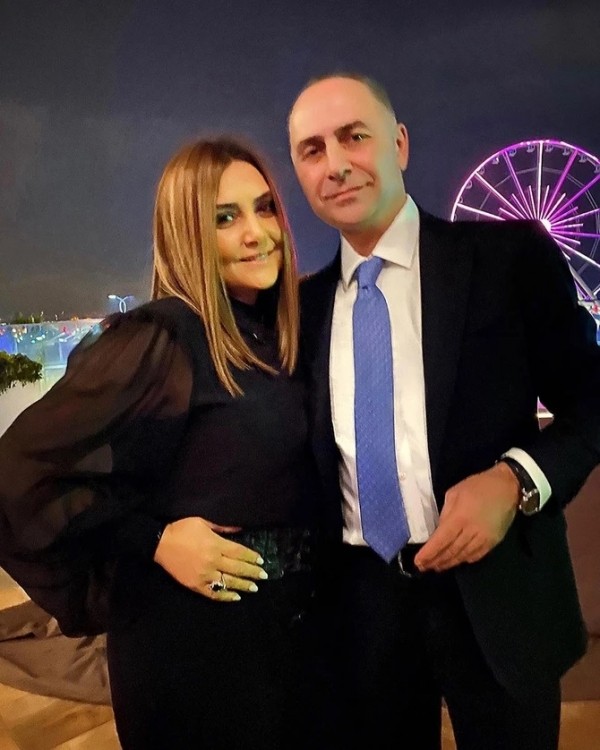 Zülfiyyə Xanbabayevanın həyat yoldaşı vəzifəli şəxs imiş -Foto