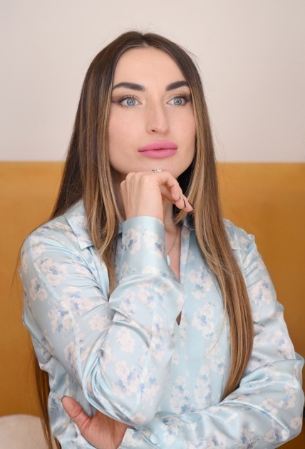 Prezidentin qızı və gəlini internat məktəbində -FOTOLAR