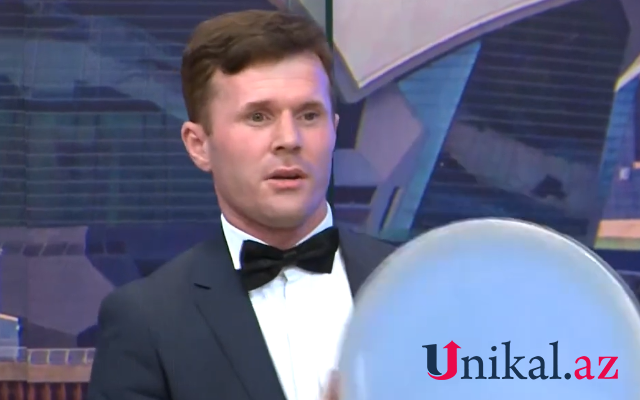 Müğənni maşını aşırdı - Atası və övladı öldü