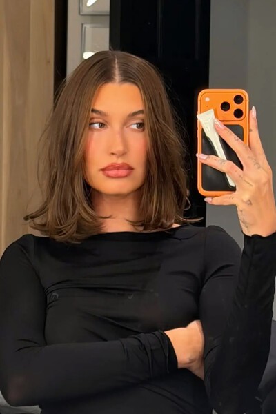 Castin Biberin həyat yoldaşı imicini dəyişib.