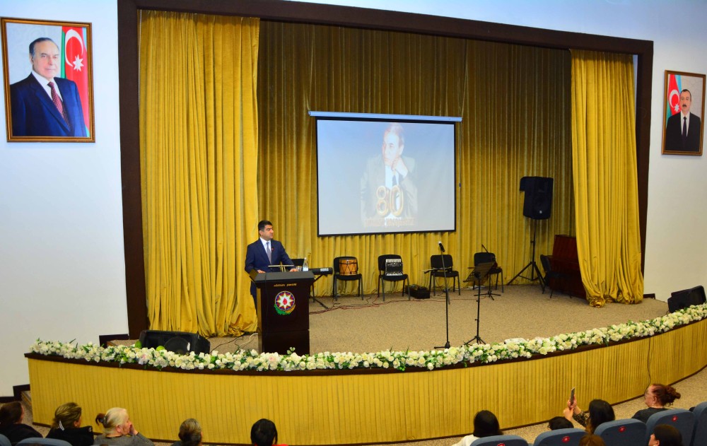 Nüsrət Kəsəmənlinin 80 illik yubileyi doğma Ağstafa rayonunda qeyd olunub 