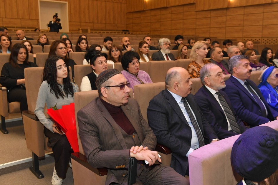 İrəvan Dövlət Azərbaycan Dram Teatrının binası istifadəyə verildi- FOTOLAR