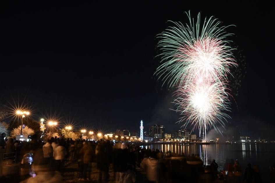 Bakıda atəşfəşanlıq oldu