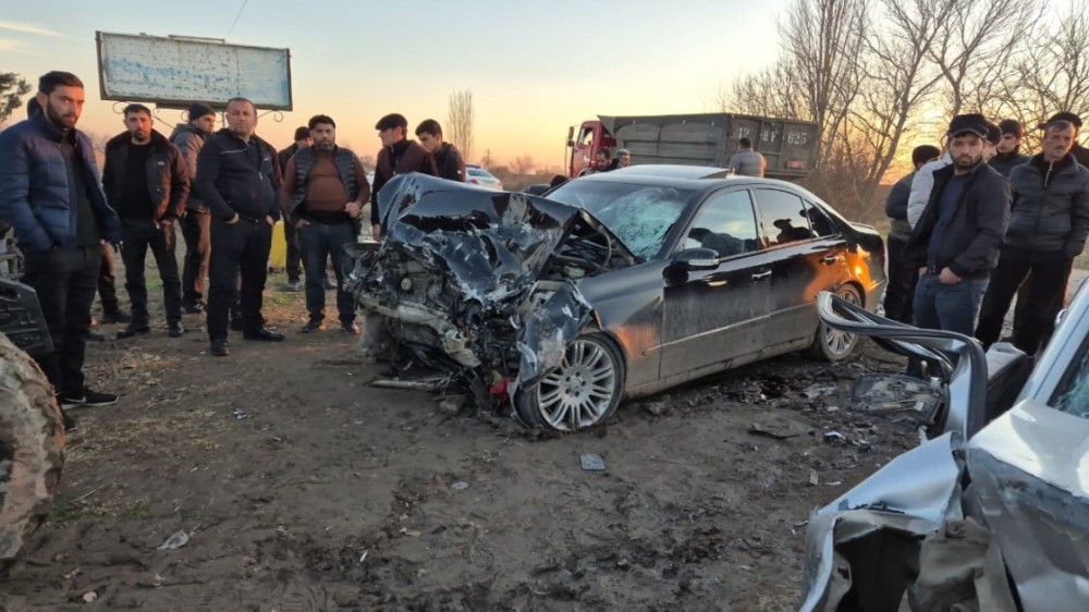 Salyanda qəzada ölənlərin sayı artdı -YENİLƏNİB (FOTOLAR)