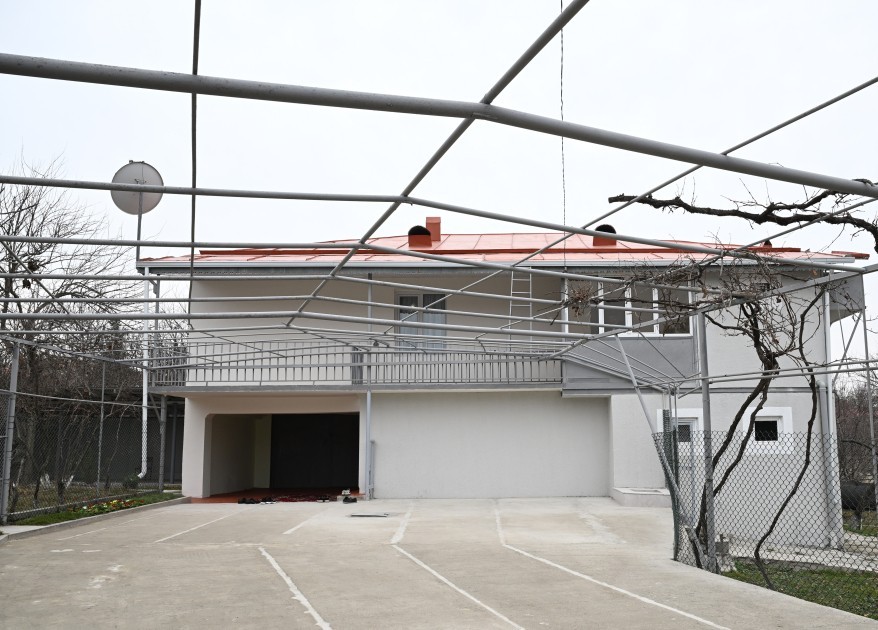 Dövlət başçısı Aşağı Oratağ kəndində -FOTOLAR (YENİLƏNİB)