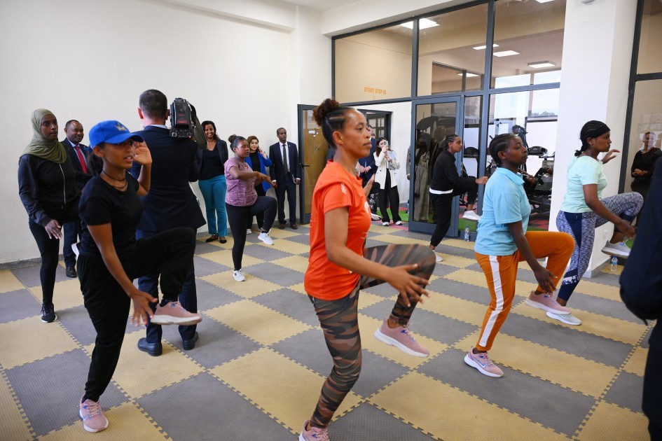 Leyla Əliyeva Əddis-Əbəbədə bir sıra sosial və mədəni obyektlərlə tanış olub -FOTOLAR